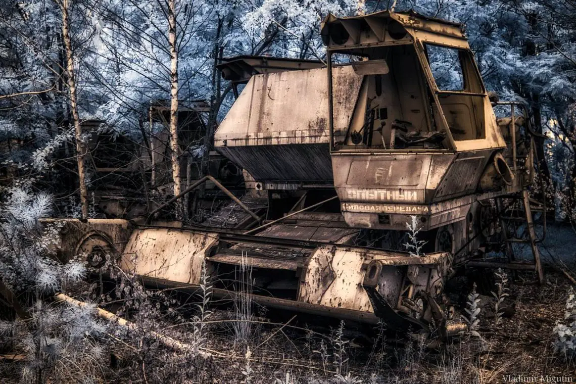 Tschernobyl Prypjat alte Maschinen