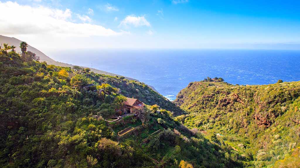 Sicht aufs Meer vom Berg auf La Palma
