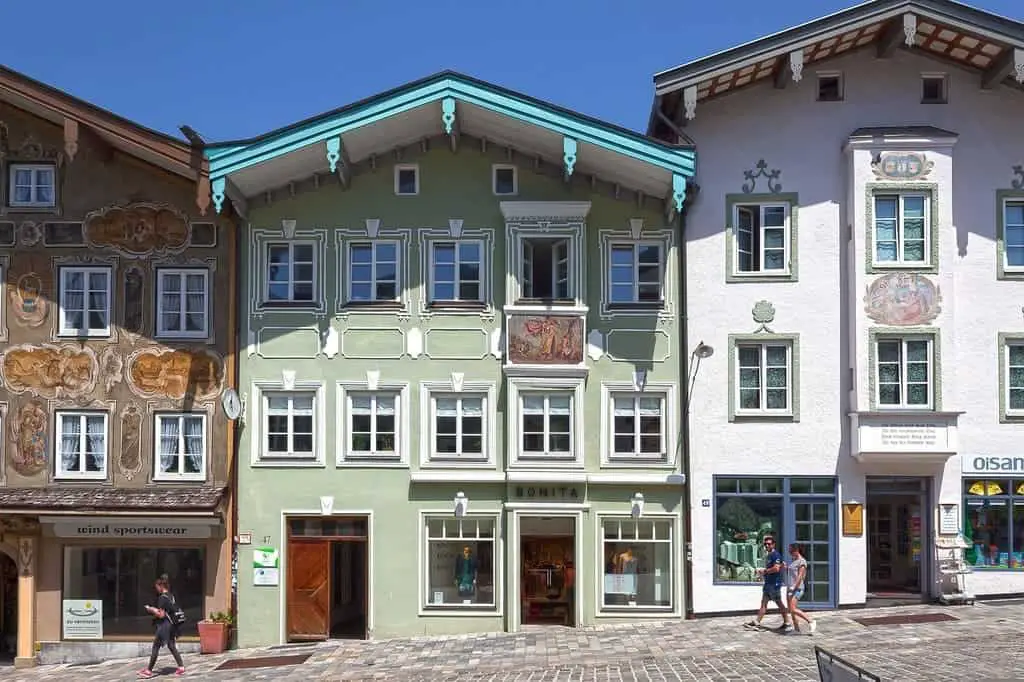 Häuserfassaden in Bad Tölz